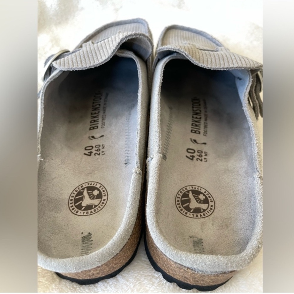 Birkenstock Buckley Suede Embossed Clogs 40 Gray Size 9 $179 - Picture 7 of 11